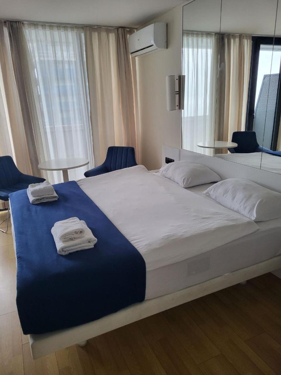 Orbi Apartments С Прекрасным Видом Batumi Exterior photo